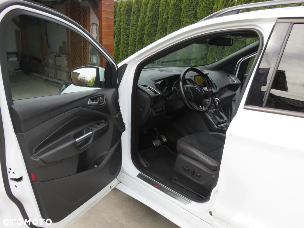 Ford Kuga 2.0 TDCi 4x4 ST-Line - 9