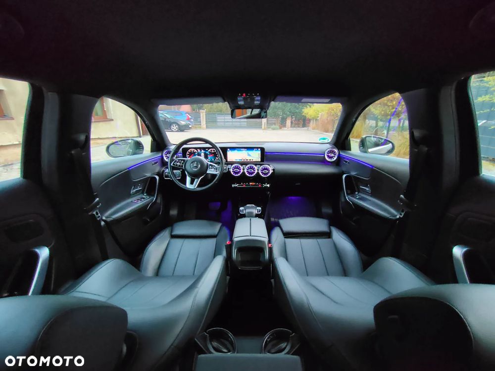Mercedes-Benz Klasa A 220 Progressive 7G-DCT - 21
