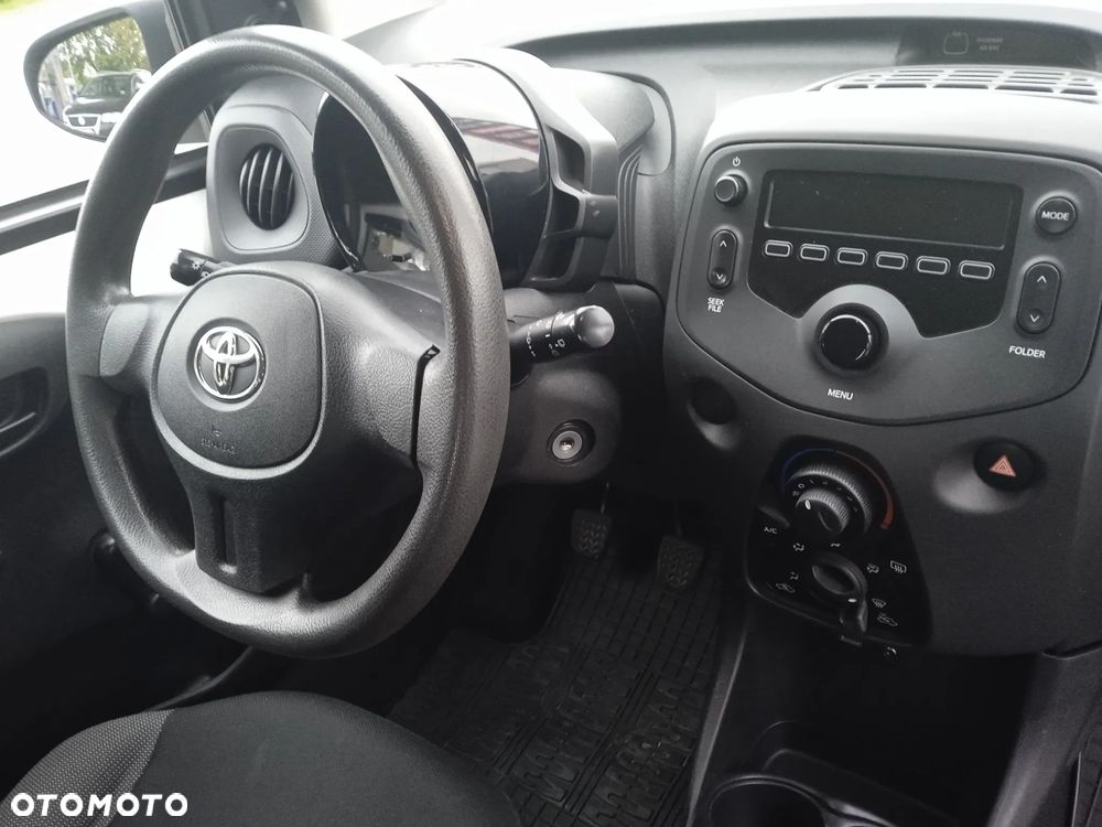 Toyota Aygo 1.0 VVT-i Sprint EU6 - 9