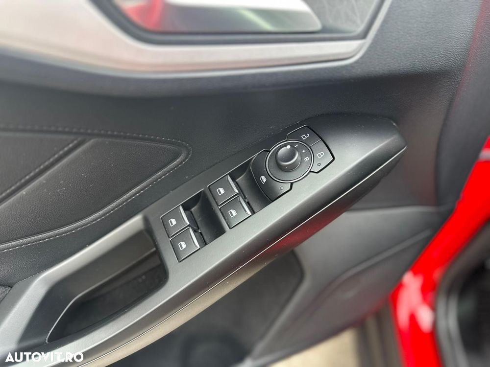 Ford Focus 1.5 EcoBlue Connected - 10