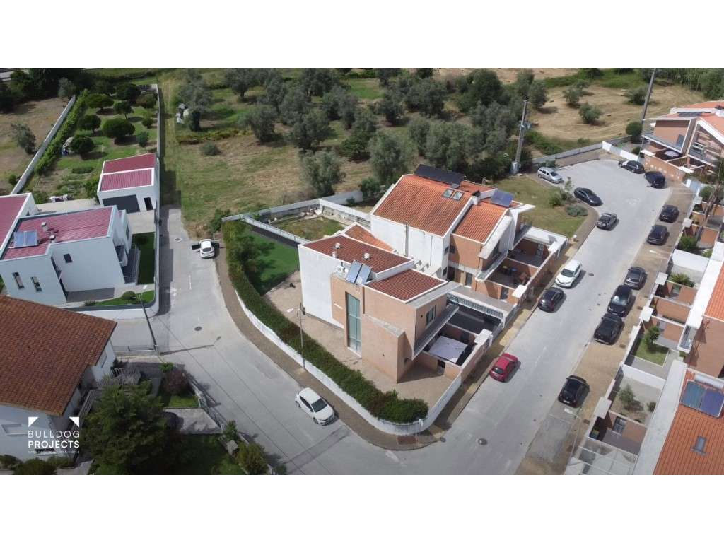Moradia Isolada T4 Triplex Venda Coimbra - Grande imagem: 5/60