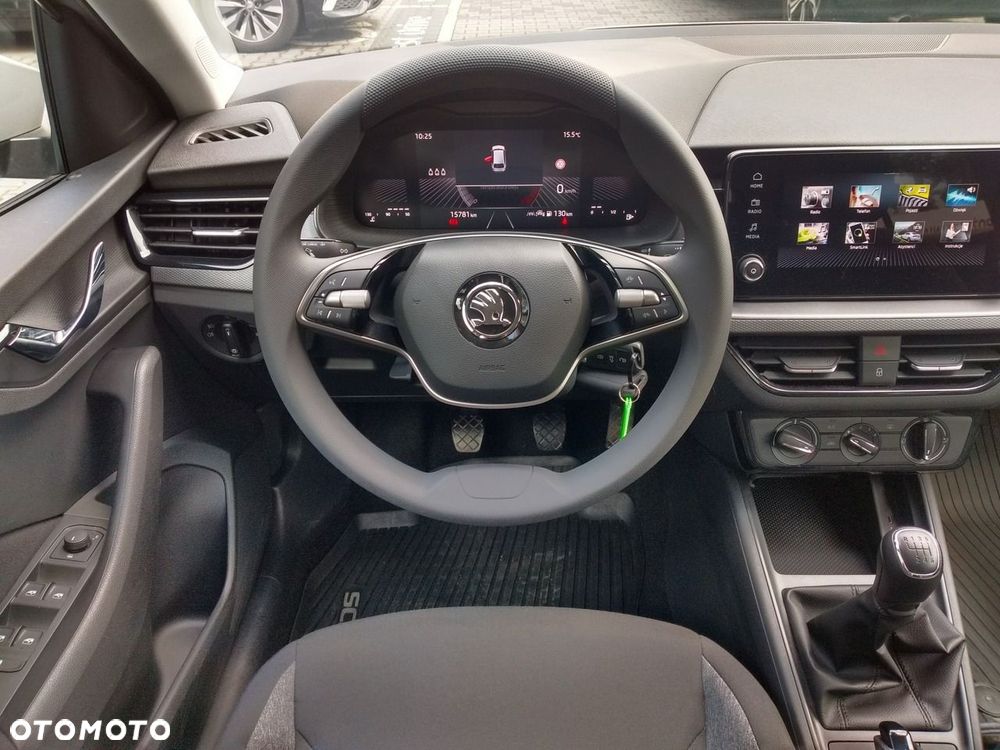 Skoda Scala 1.0 TSI Essence - 10