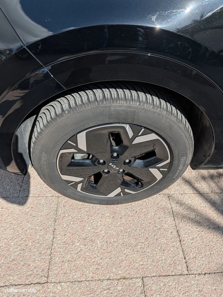 Kia Niro EV 64kWh Drive - 10