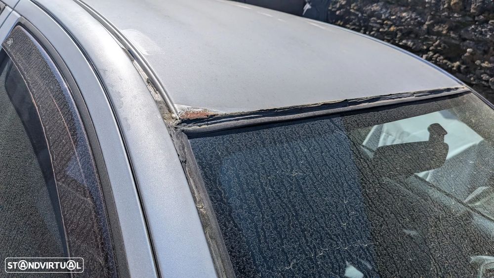 Toyota Yaris 1.0 Sol AC - 11