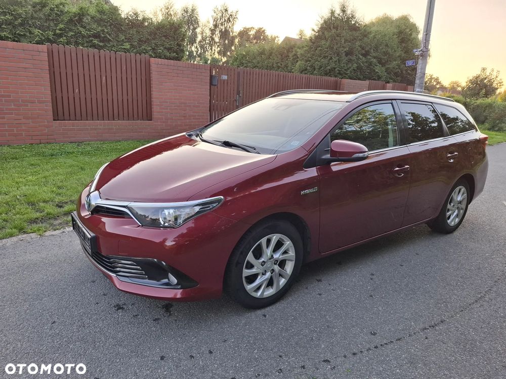 Toyota Auris - 12