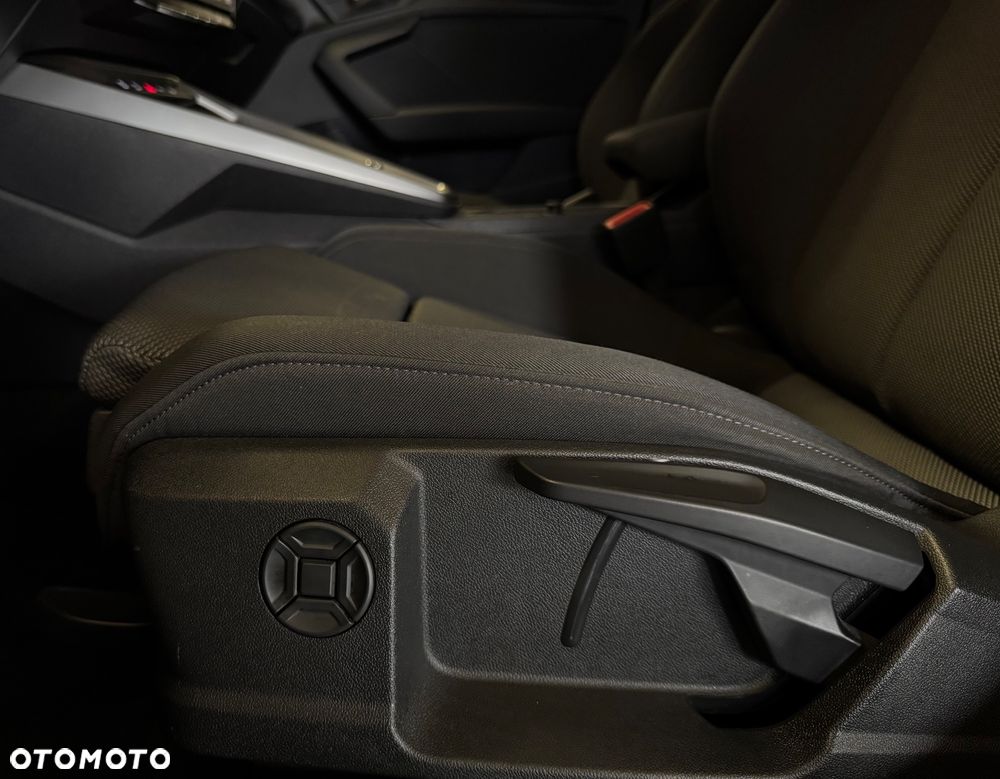 Audi A3 Sportback 35 TFSI S tronic S line - 31