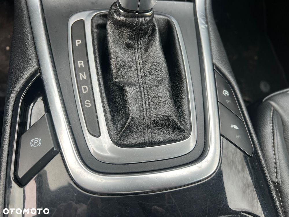 Ford S-Max 2.0 TDCi Titanium PowerShift - 22