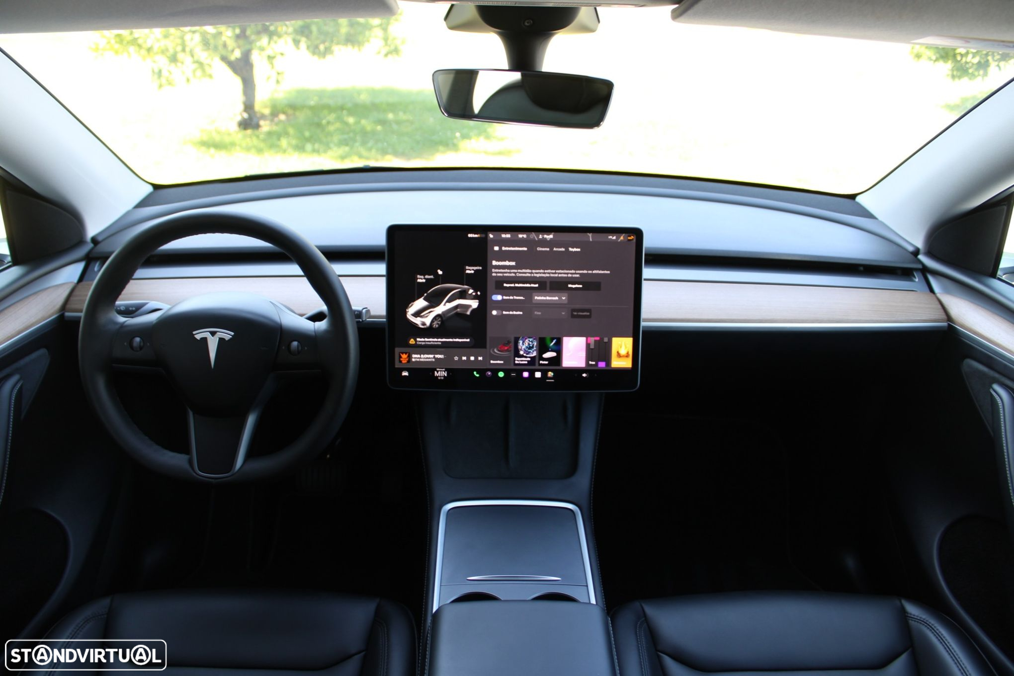 Tesla Model Y Long Range Dual Motor AWD - 2