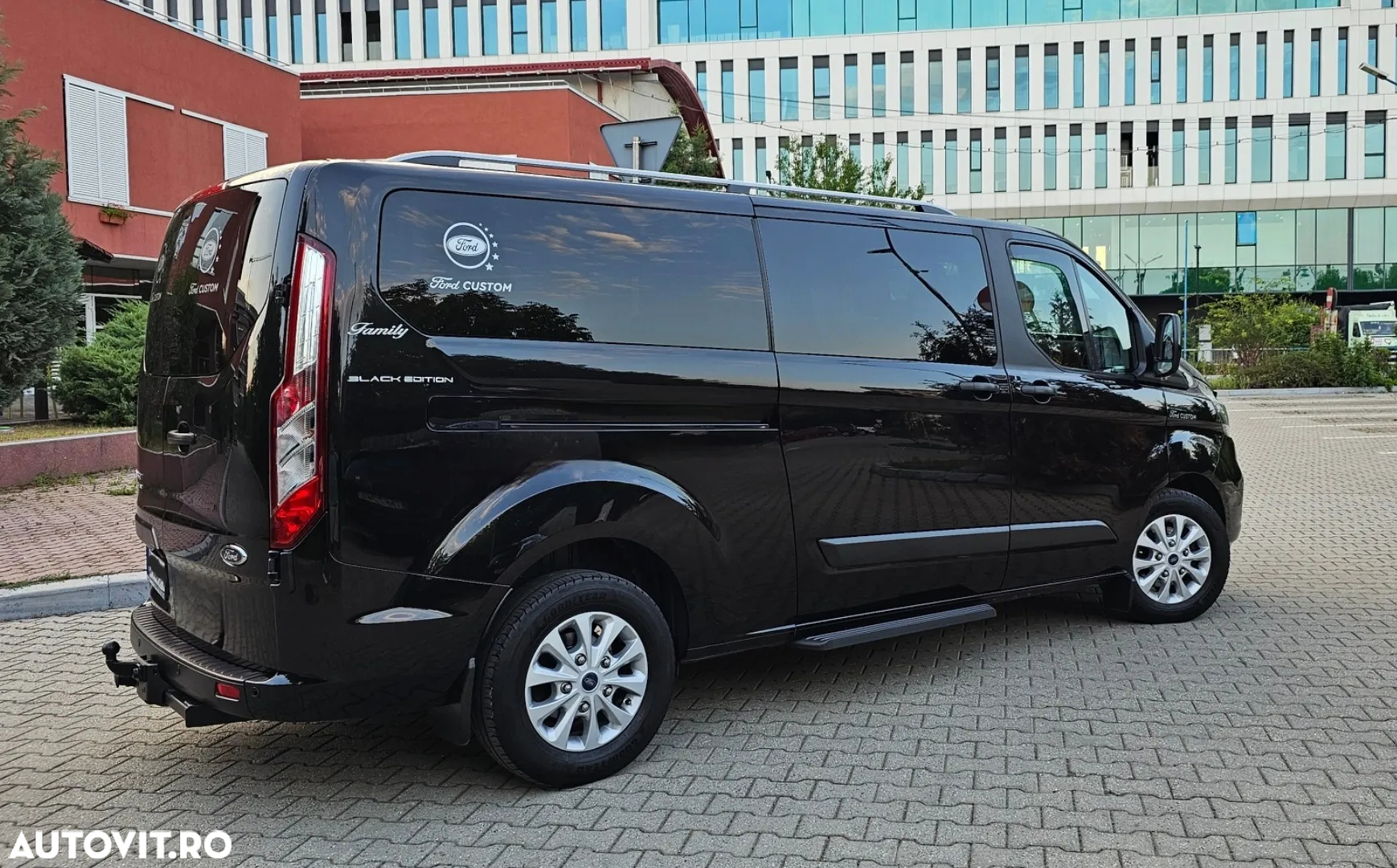 Ford Tourneo Custom - 7