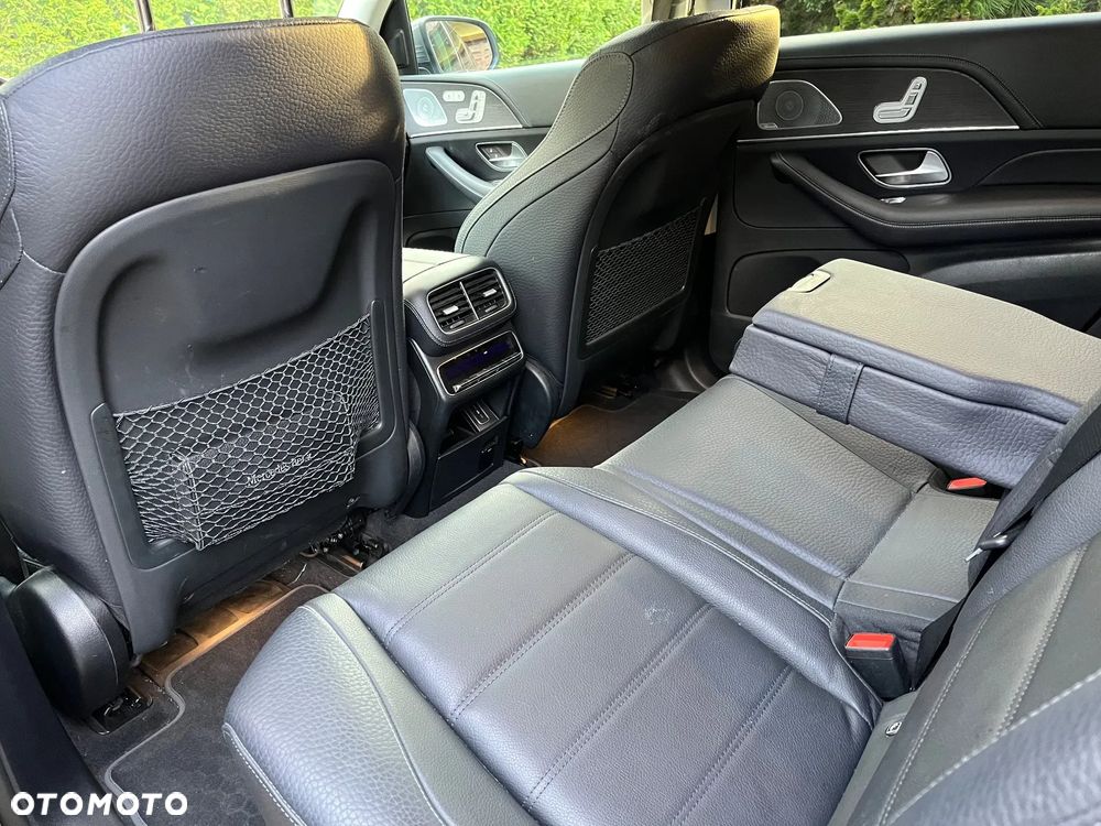 Mercedes-Benz GLS - 26
