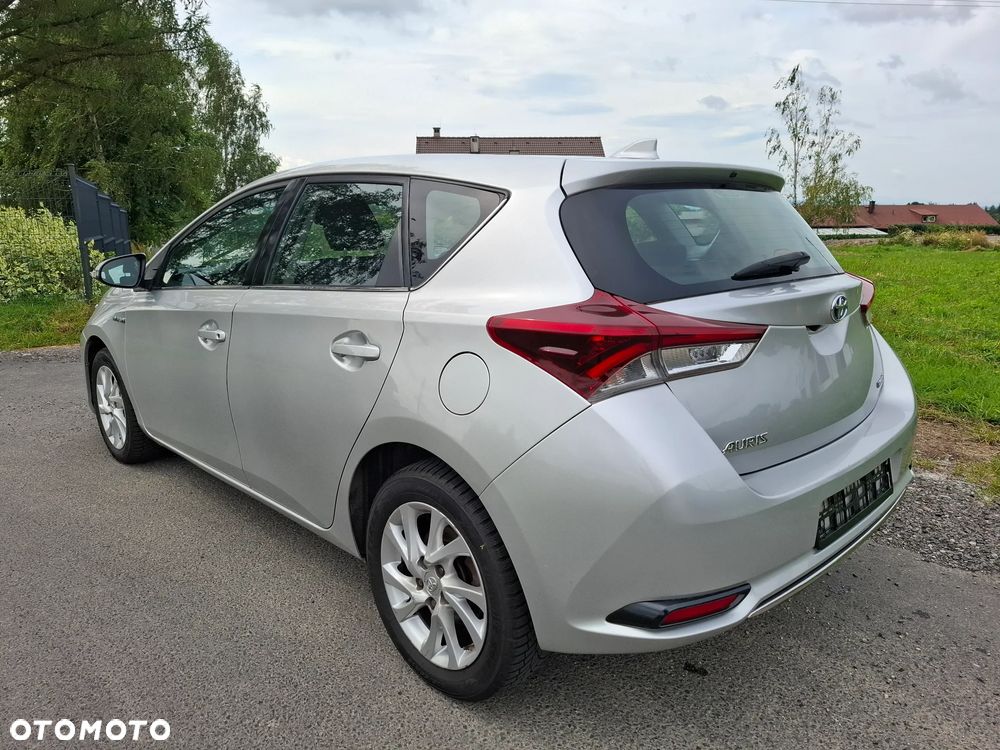 Toyota Auris - 8