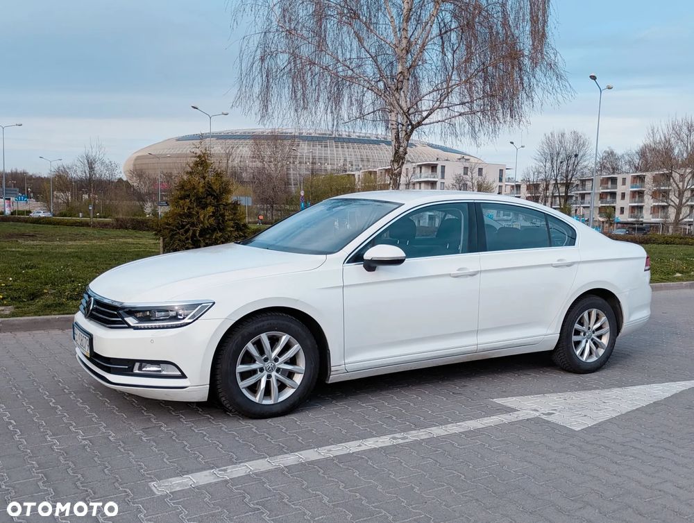 Volkswagen Passat 2.0 TDI BMT Comfortline - 3