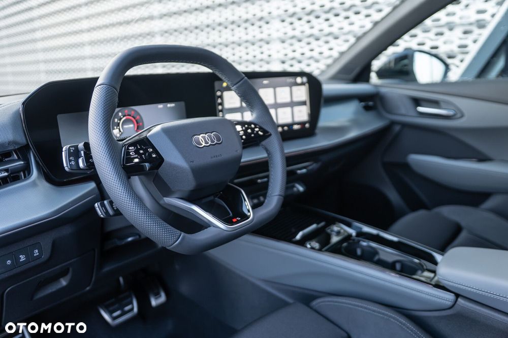 Audi Q3 TFSI quattro 195 kW - 13