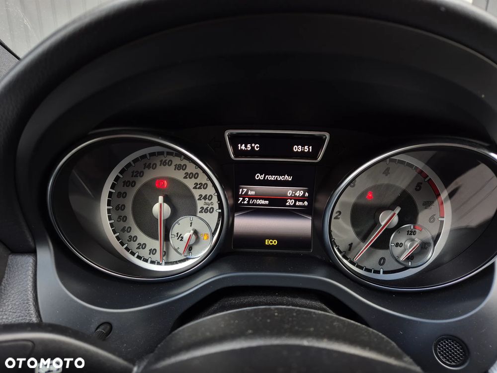 Mercedes-Benz CLA - 8