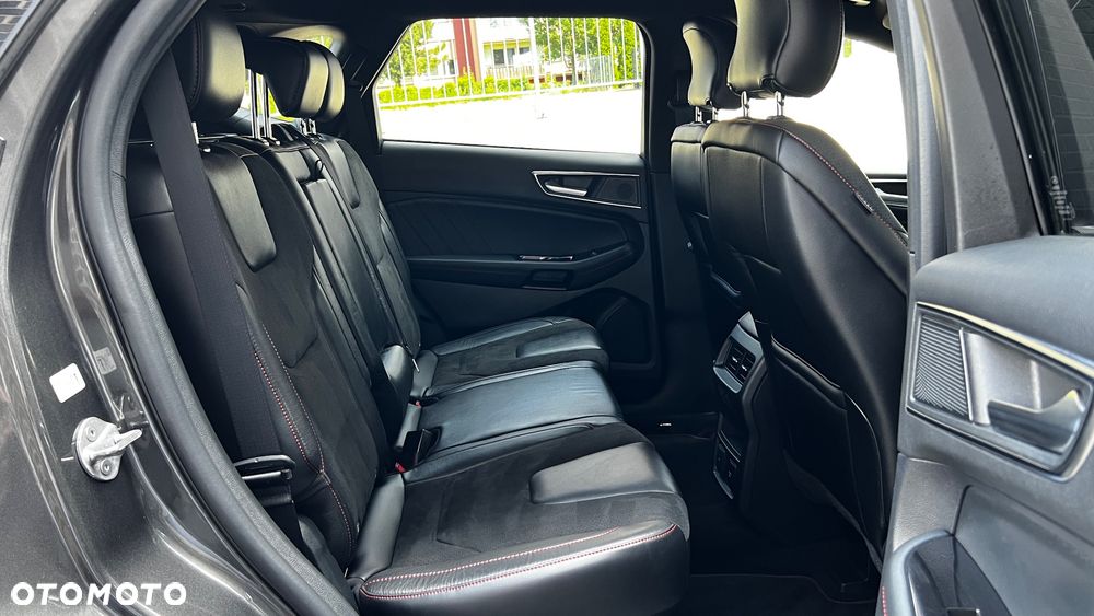 Ford Edge 2.0 EcoBlue Bi-Turbo 4x4 ST-LINE - 32