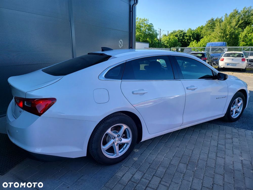 Chevrolet Malibu - 18