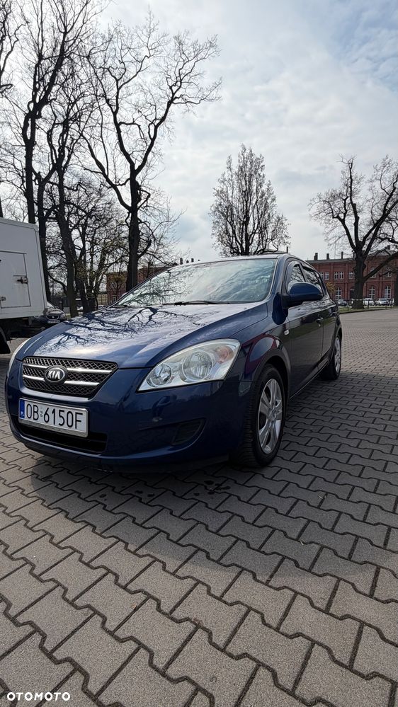 Kia Ceed 1.4 L - 2