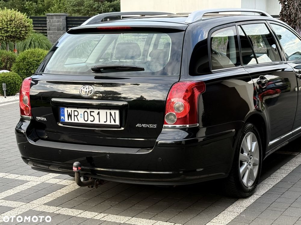 Toyota Avensis 1.8 VVT-i Combi - 31
