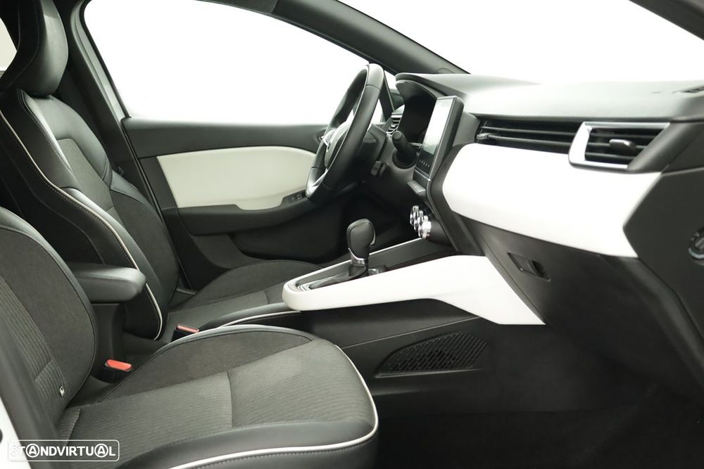 Renault Clio 1.0 TCe Techno CVT - 22