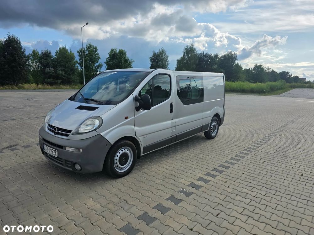 Opel Vivaro - 8