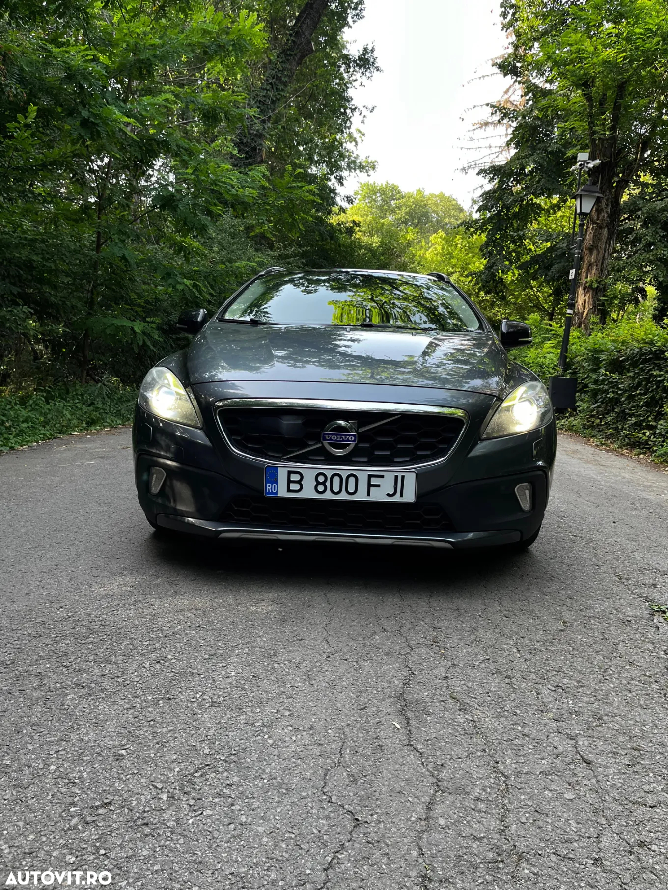 Volvo V40 Cross Country T5 AWD Geartronic Momentum - 35