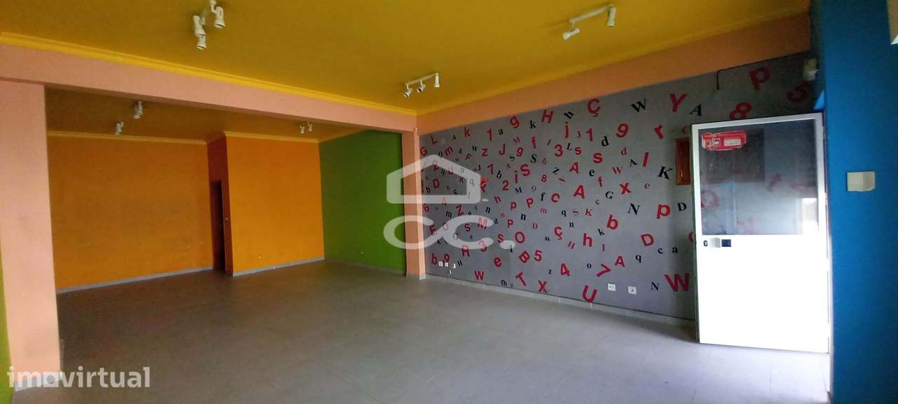 Espaço comercial com 59,28 m2 em Beja, zona central - Grande imagem: 2/12