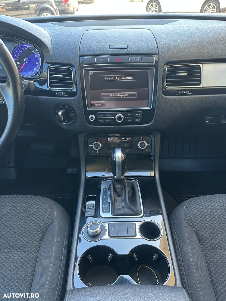 Volkswagen Touareg 3.0 V6 TDI SCR Blue Motion DPF Automatik - 13