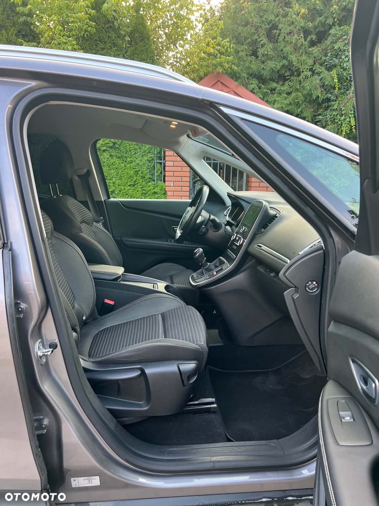 Renault Scenic 1.5 dCi Dynamique - 16