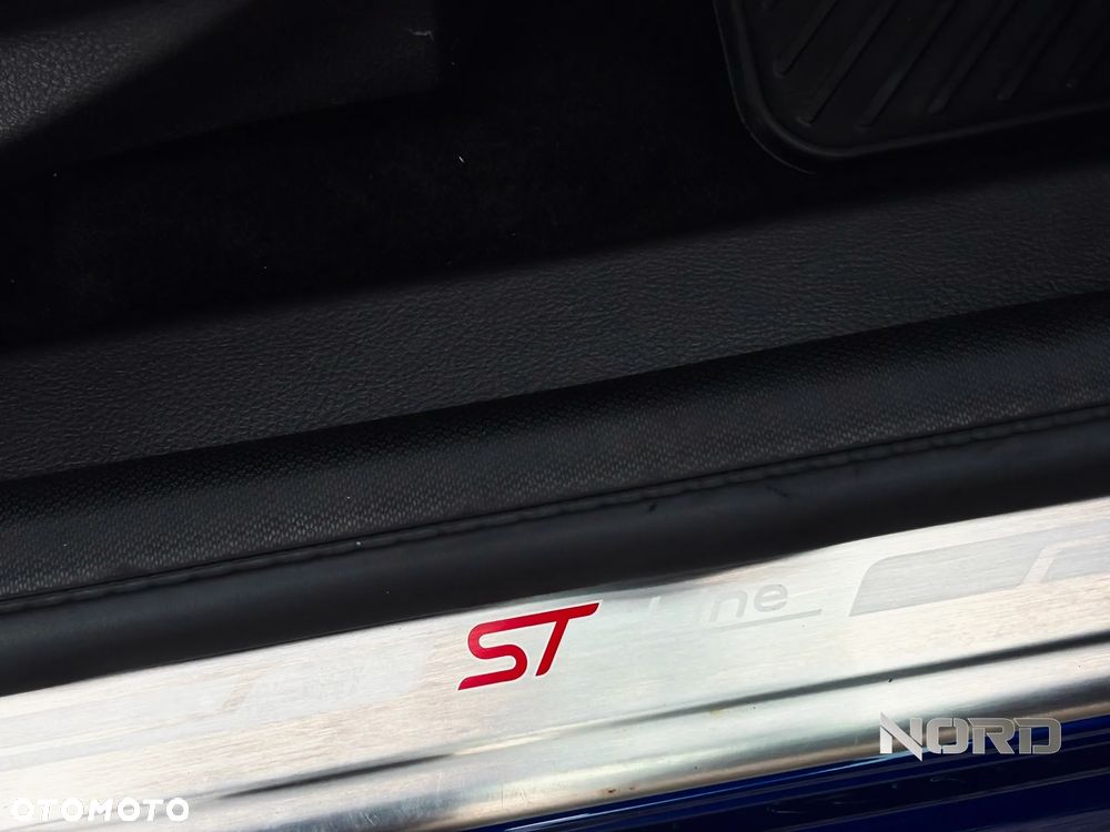 Ford Focus 1.0 EcoBoost ST-Line ASS - 11