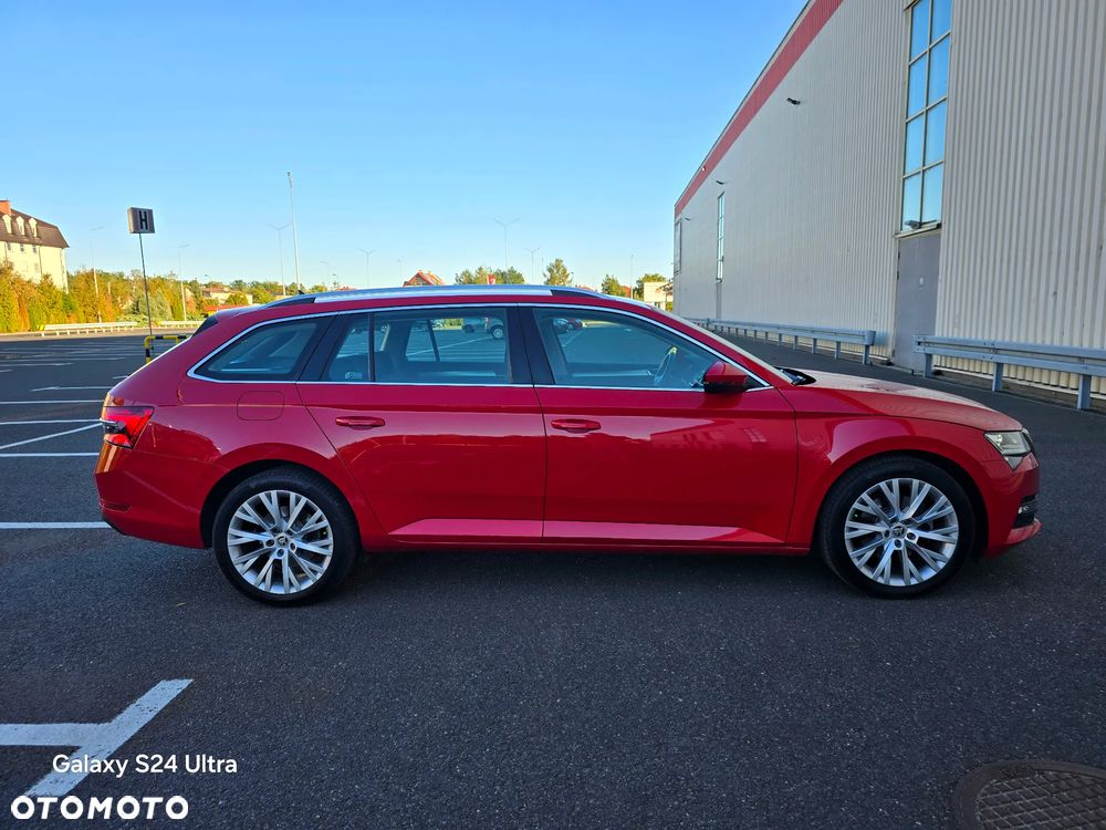 Skoda Superb 2.0 TDI SCR 4x4 Style DSG - 3