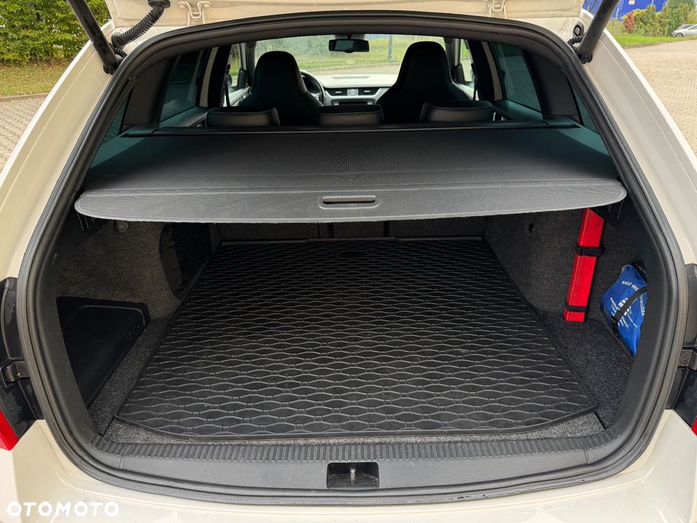 Skoda Octavia - 12
