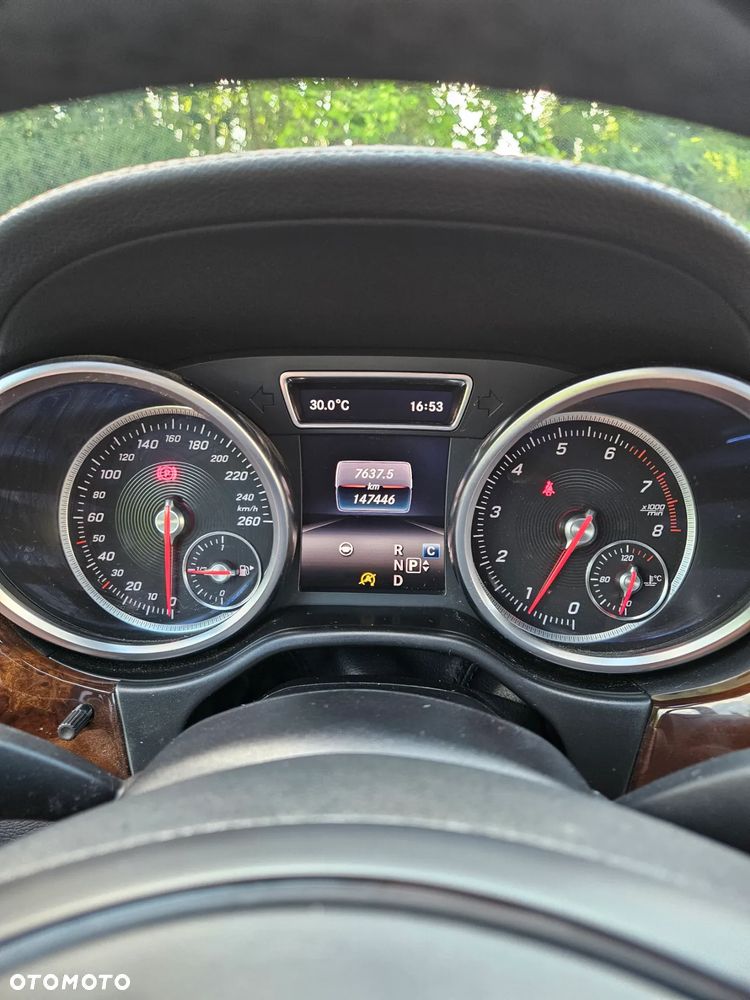 Mercedes-Benz GLS 400 4-Matic - 8