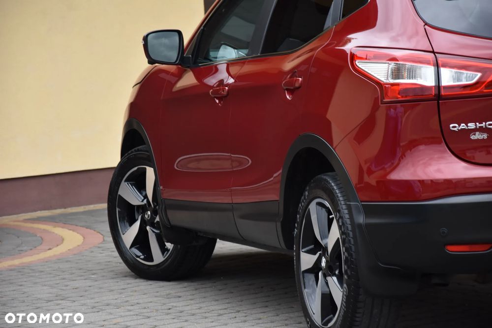 Nissan Qashqai 1.6 DIG-T N-Connecta - 9