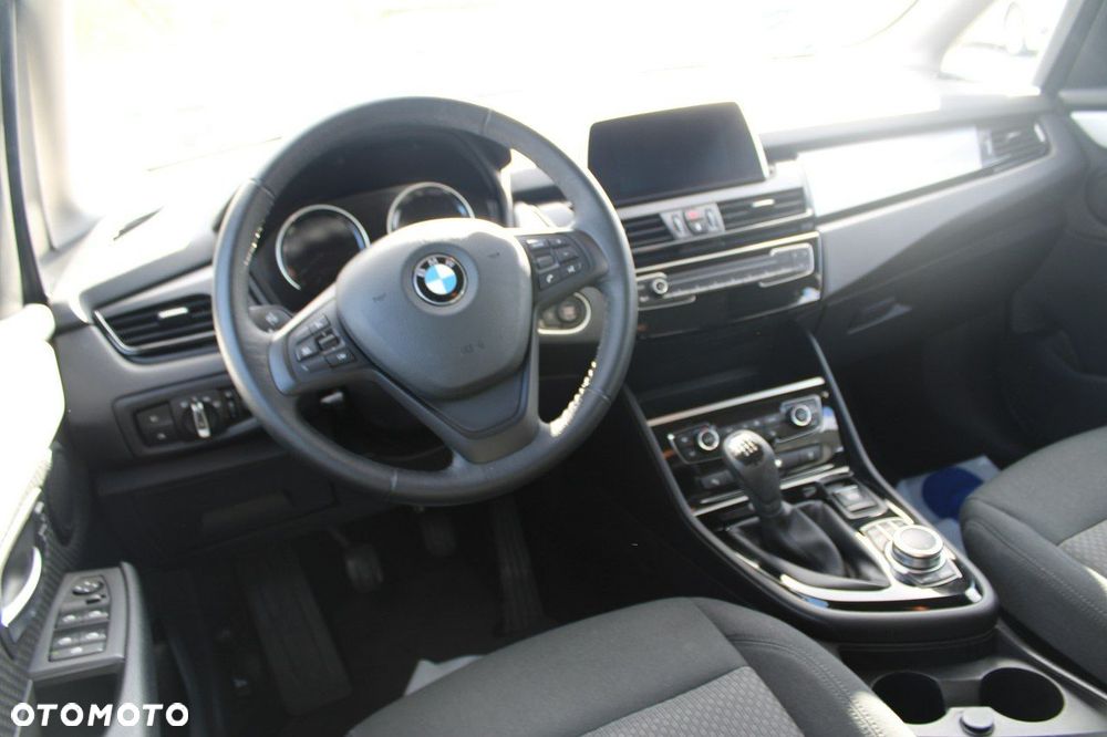 BMW Seria 2 - 13