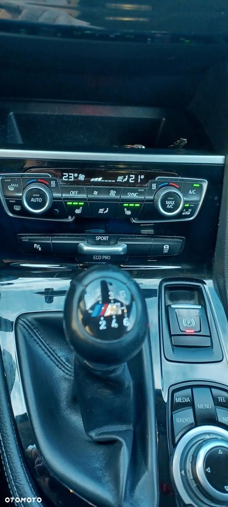 BMW Seria 2 218d GT M Sport - 12