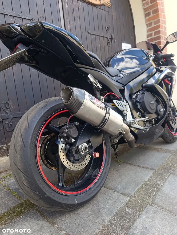 Suzuki GSX-R - 8