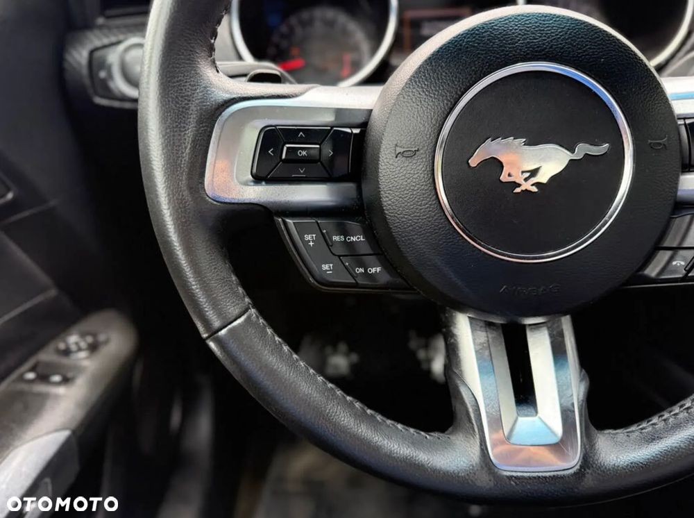 Ford Mustang 3.7 V6 - 18