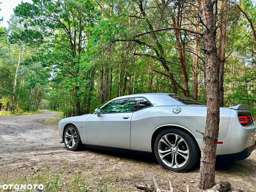 Dodge Challenger 5.7 R/T - 6