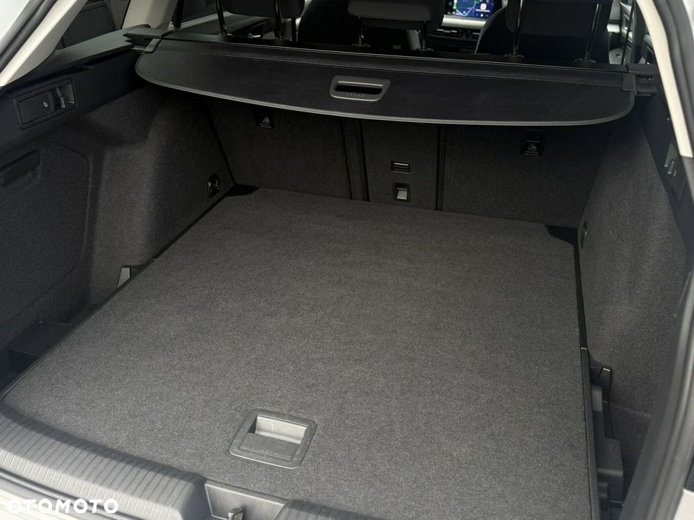 Volkswagen Golf 1.5 eTSI EVO Life DSG - 38