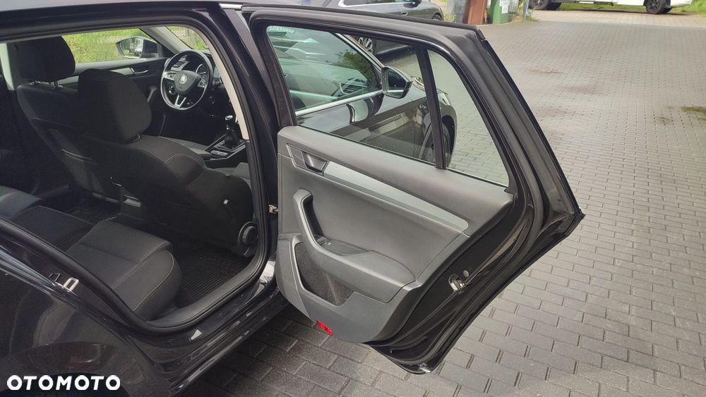 Skoda Superb 1.8 TSI Ambition - 19