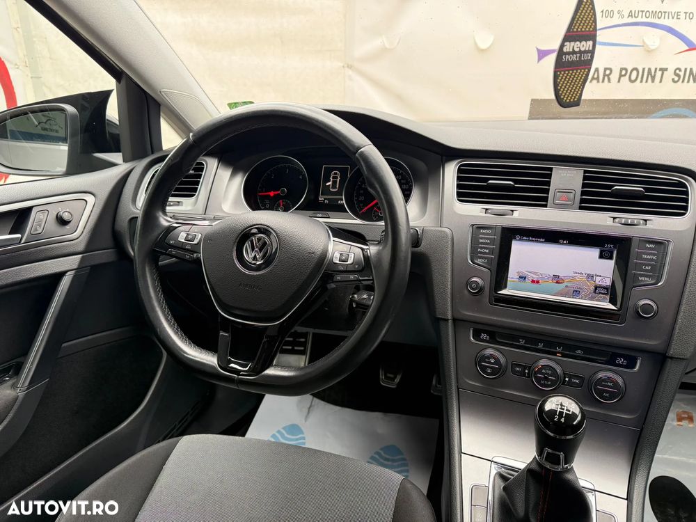 Volkswagen Golf 1.6 TDI DPF Comfortline - 8