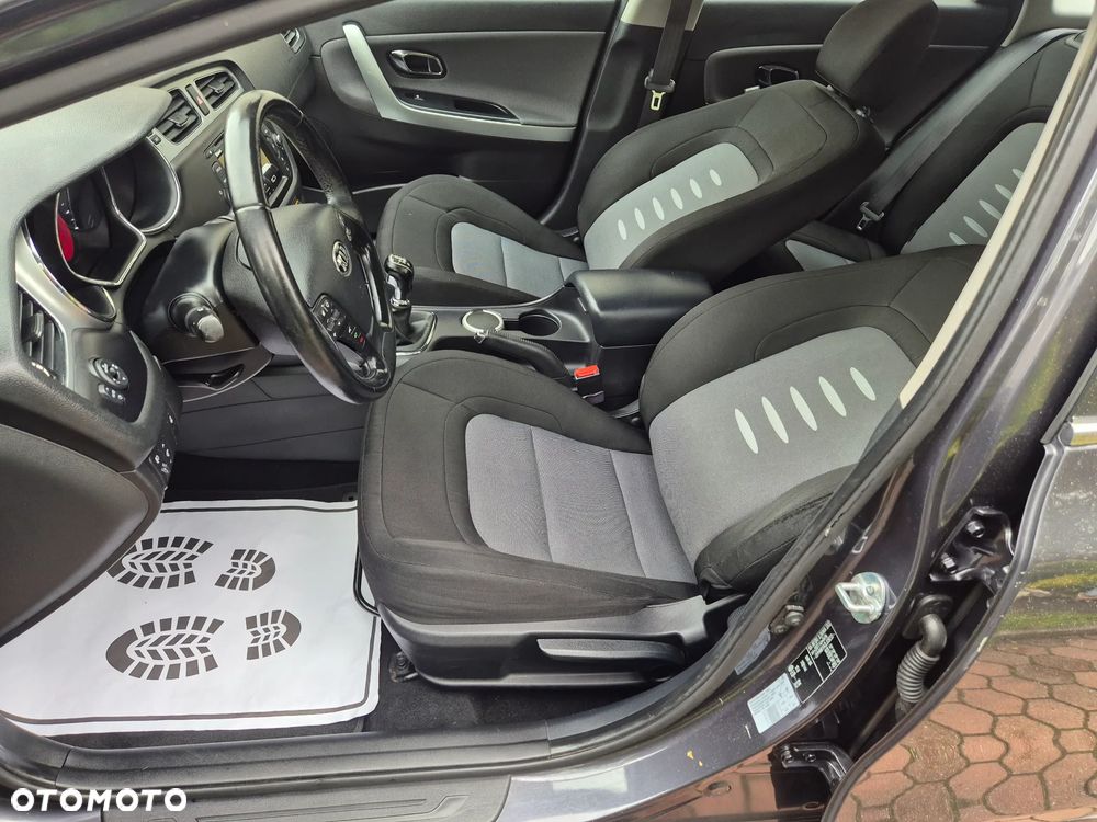 Kia Ceed 1.4 CVVT Edition 7 - 23