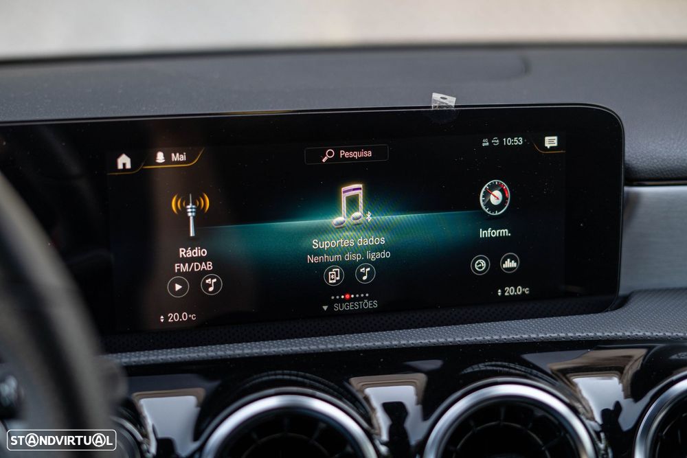 Mercedes-Benz A 200 AMG Line Aut. - 35