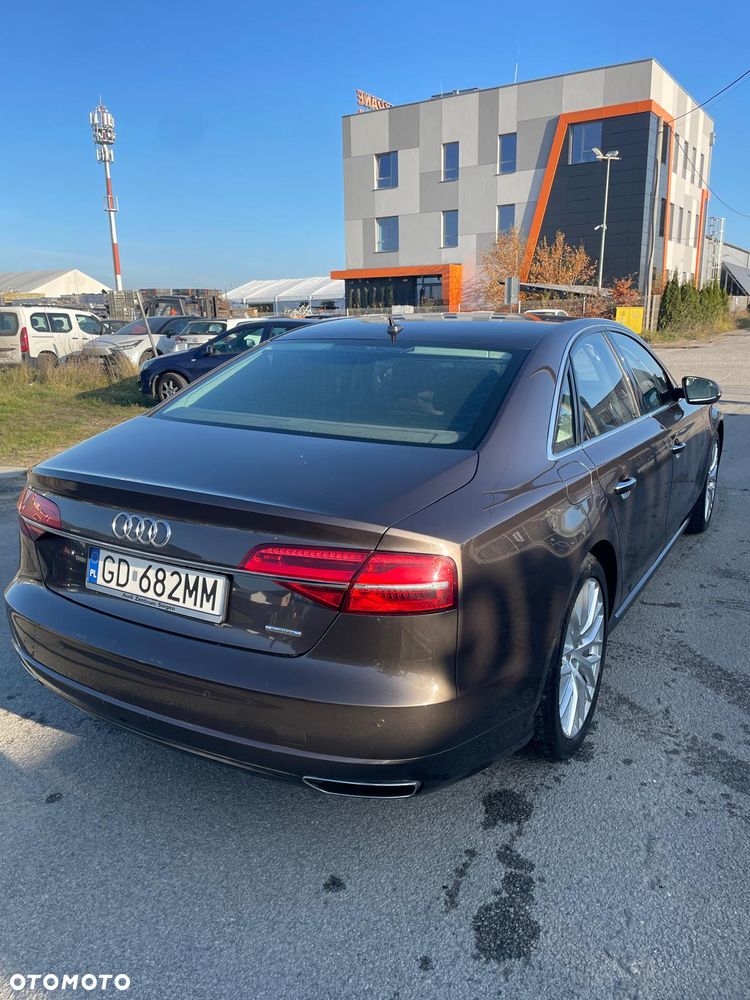Audi A8 4.2 TDI DPF (clean diesel) quattro tiptronic - 7