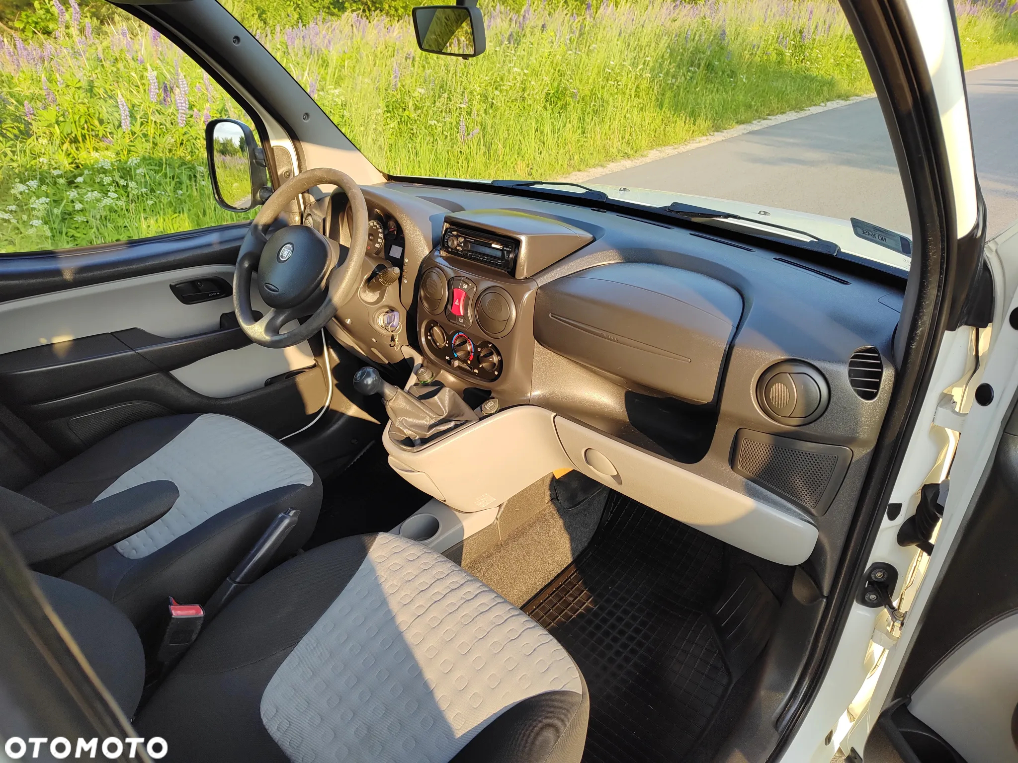 Fiat Doblo II 1.9 JTD Active - 14