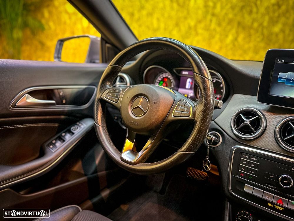Mercedes-Benz CLA 180 - 19