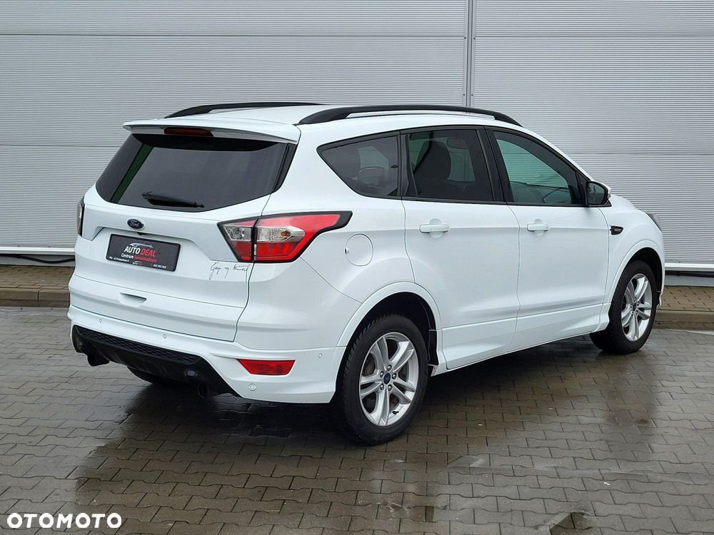 Ford Kuga - 11
