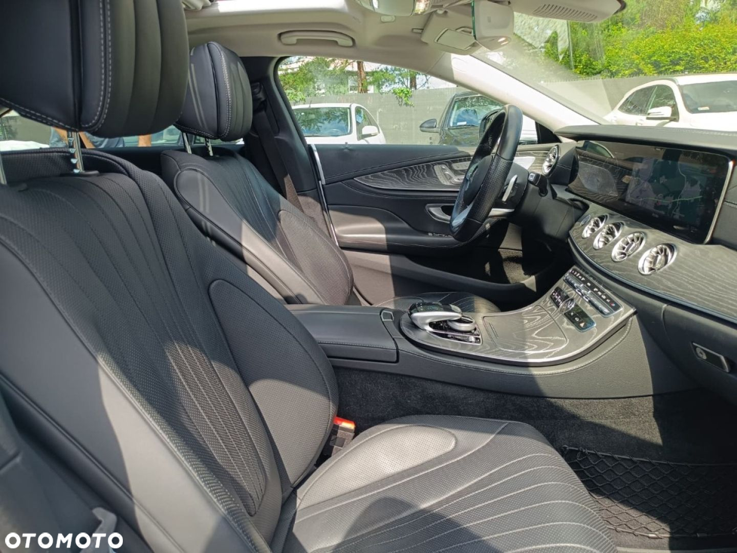 Mercedes-Benz CLS - 8