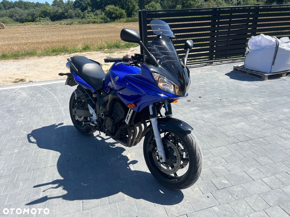 Yamaha FZ6 - 1