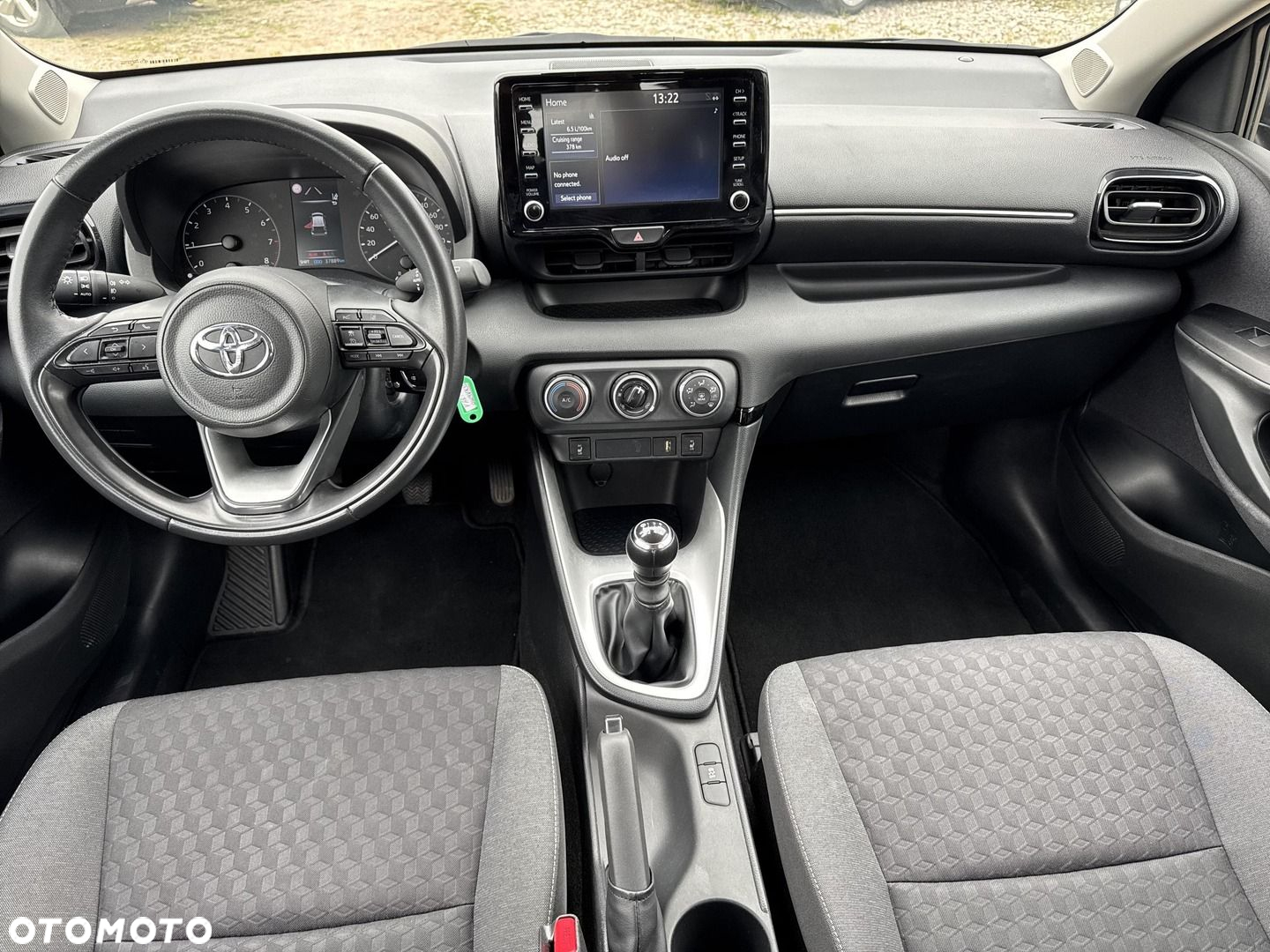 Toyota Yaris - 13